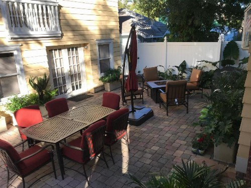 Bay Street Inn - image 12