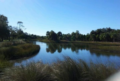 Four Bedroom Family Accommodation - Private Beach - image 15