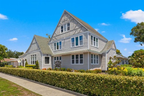 The Kenwood Gables - image 7