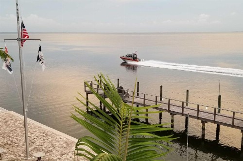 Bayfront Condo 3Mi to Downtown St Petersburg - image 2