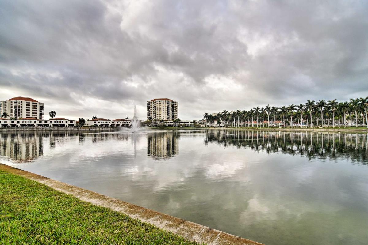 Modern Vista Verde Condo about 2 Mi to St Pete Beach! - image 7
