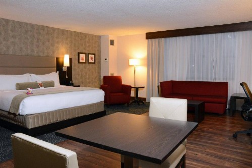 Crowne Plaza Stamford - image 18