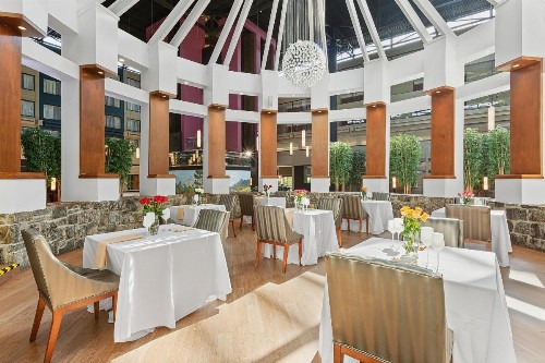 Crowne Plaza Stamford - image 23