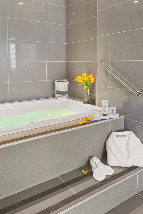 Crowne Plaza Stamford - image 27
