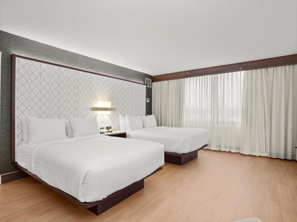 Crowne Plaza Stamford - image 4