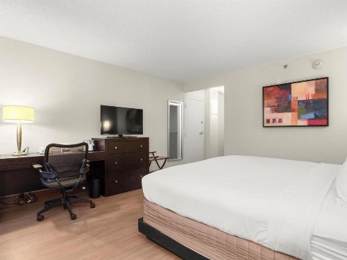 Crowne Plaza Stamford - image 50