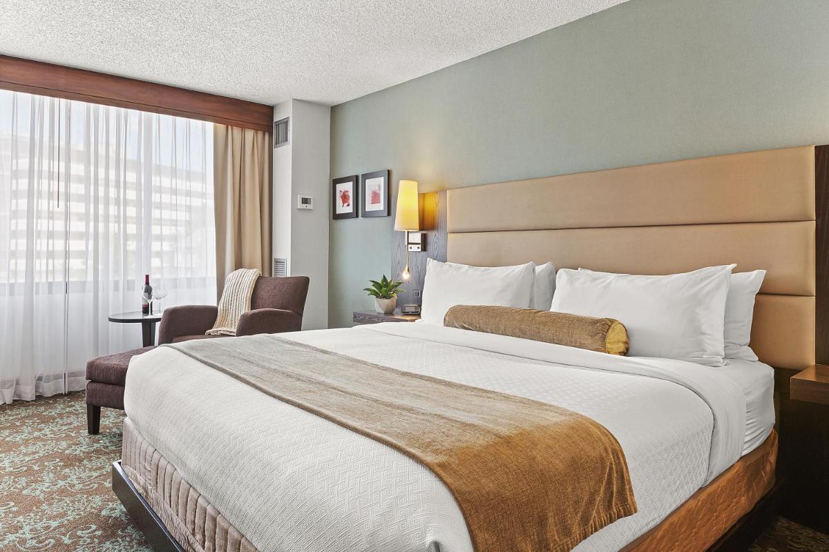 Crowne Plaza Stamford - image 6