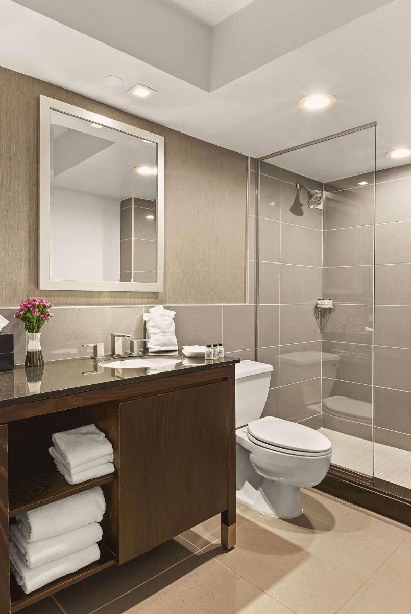 Crowne Plaza Stamford - image 7