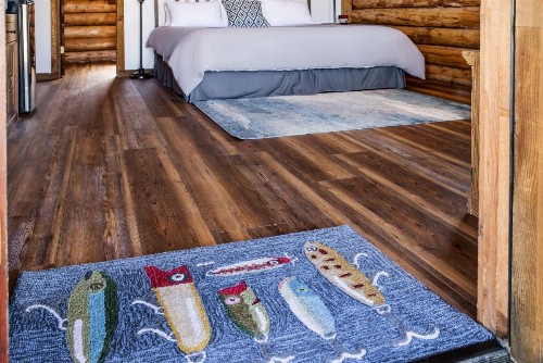 Triangle C Cabins - image 8