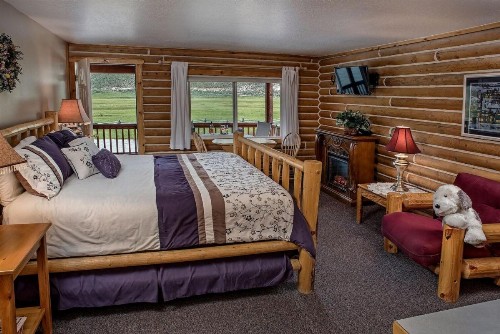 Redfish Riverside Inn - image 5