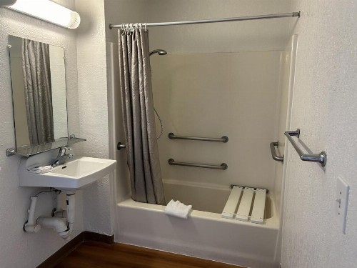 Motel 6-Stanton CA - image 33