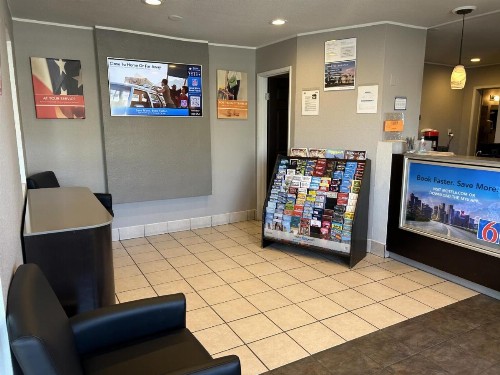 Motel 6-Stanton CA - image 35