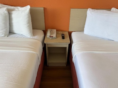 Motel 6-Stanton CA - image 50