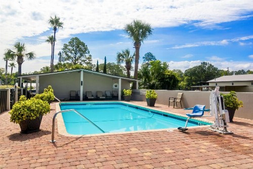 Best Western Starke - image 1