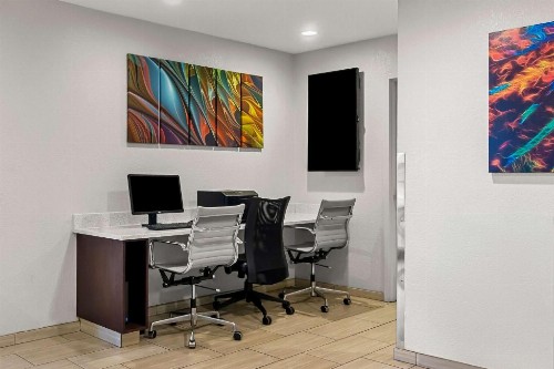 Best Western Starke - image 11