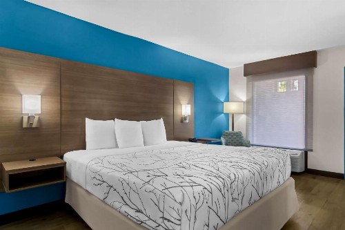 Best Western Starke - image 18