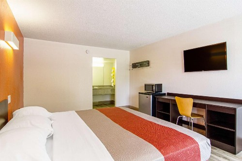 Motel 6-Starke FL - image 12