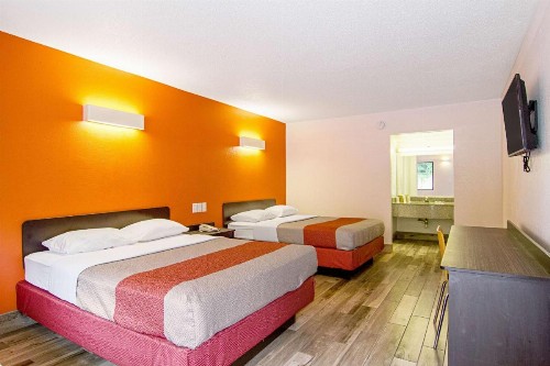 Motel 6-Starke FL - image 17