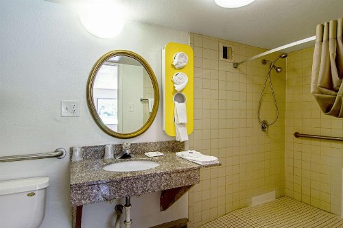 Motel 6-Starke FL - image 22