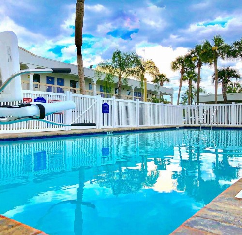 Motel 6-Starke FL - image 8