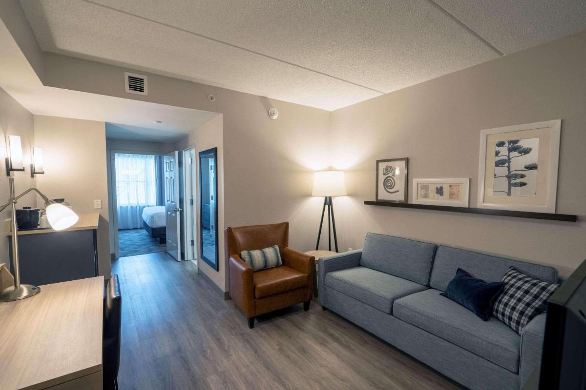 Country Inn & Suites by Radisson State College (Penn State Area) PA - image 7