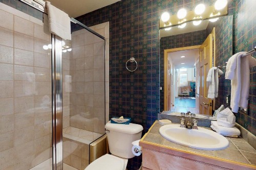 Cascades Townhomes by Steamboat Resorts - image 10