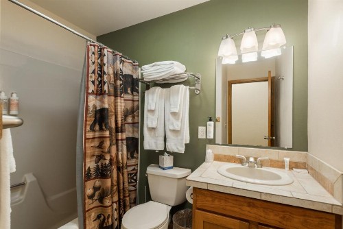 Ponderosa Lodge - image 23