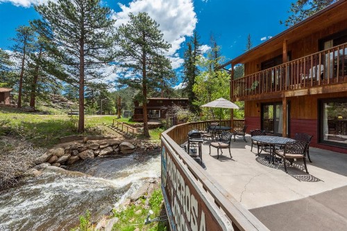 Ponderosa Lodge - image 29