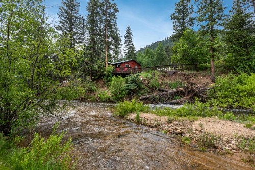 Ponderosa Lodge - image 6
