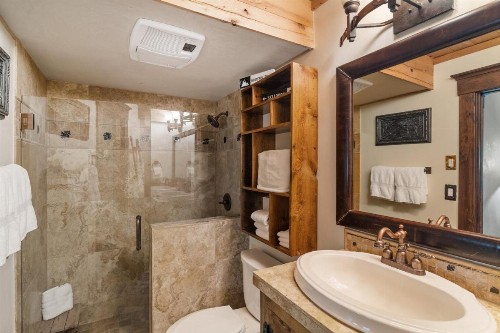 Bear Claw 301 - image 9