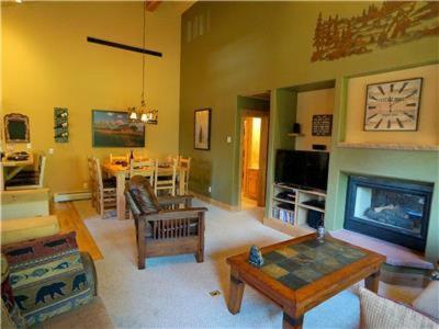Saddle Creek 1755 - image 7