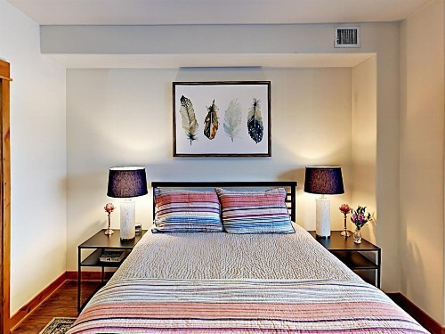 Downtown Gem 2Br/2.5Ba Overlooking The Yampa River Condo - image 11