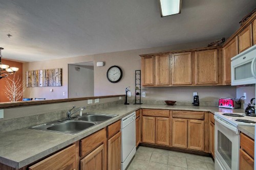 Serene Steamboat Springs Condo 1mi to Resort Base - image 12