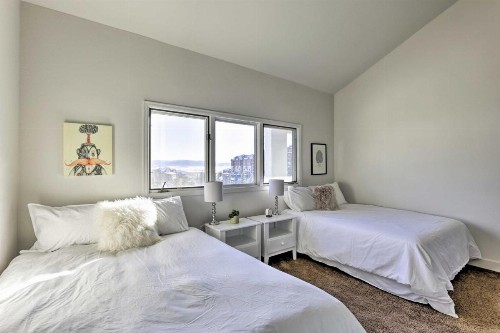Steamboat Townhome with Hot Tub - Walk to Lifts! - image 9