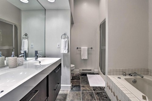 Steamboat Townhome with Hot Tub - Walk to Lifts! - image 6