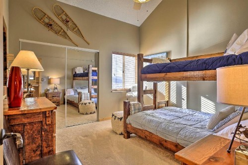Steamboat Ski Getaway with Balcony and Mtn Views! - image 9