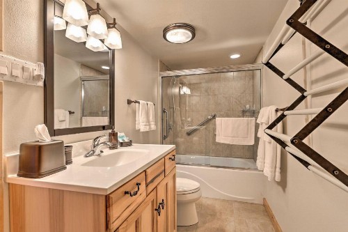 Steamboat Ski Getaway with Balcony and Mtn Views! - image 8