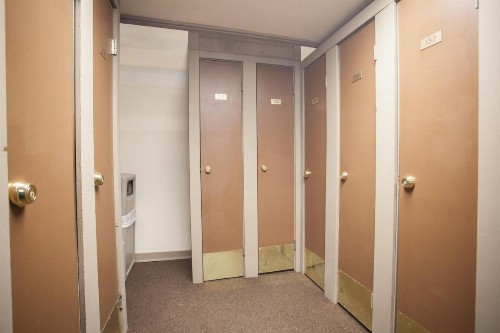 Ski Inn II - image 9