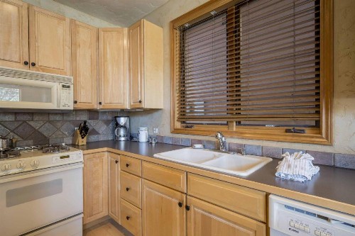 Evergreens 04 - image 11