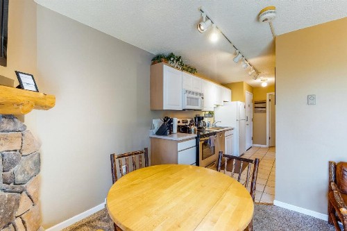 Scandinavian Lodge - image 6