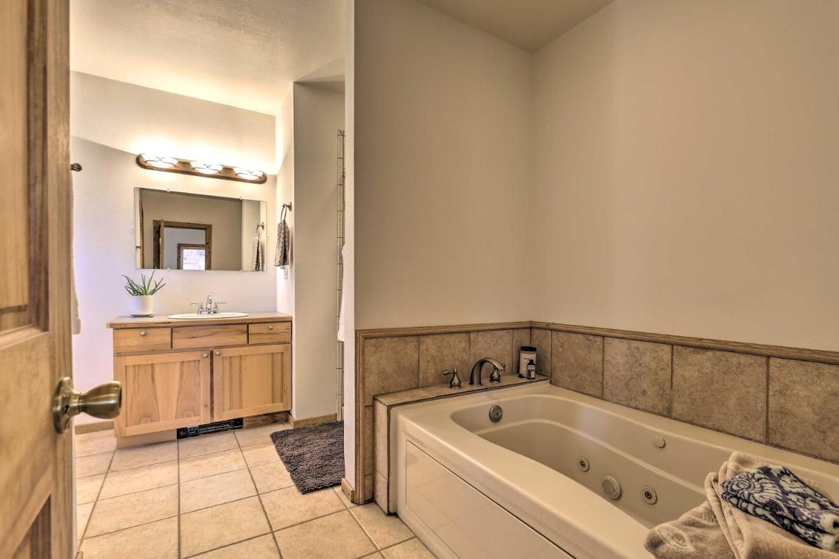 Family-Friendly Home 3 Mi to Steamboat Resort - image 7