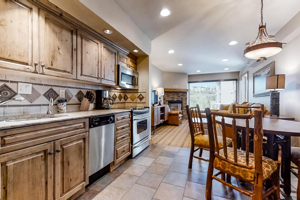 Steamboat Resort Villas 608 - image 6