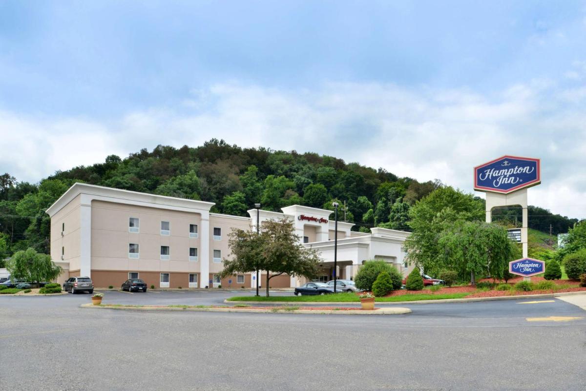 Hampton Inn Steubenville - main image