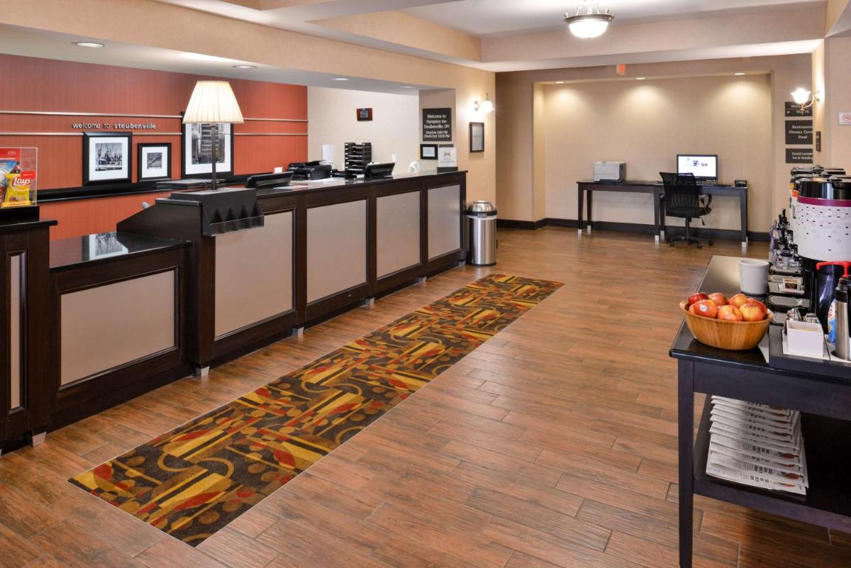 Hampton Inn Steubenville - image 3
