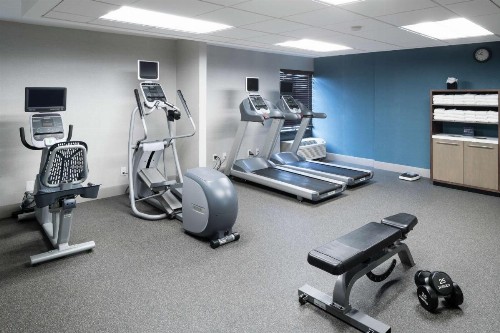 Hampton Inn Los Angeles Santa Clarita - image 11