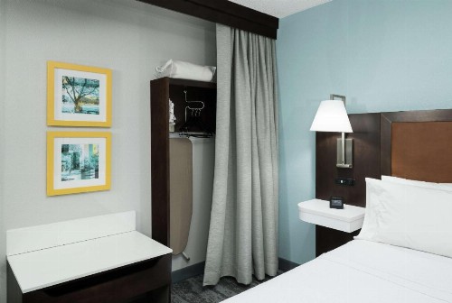Hampton Inn Los Angeles Santa Clarita - image 20
