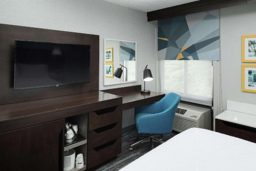 Hampton Inn Los Angeles Santa Clarita - image 23