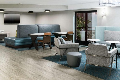 Hampton Inn Los Angeles Santa Clarita - image 6