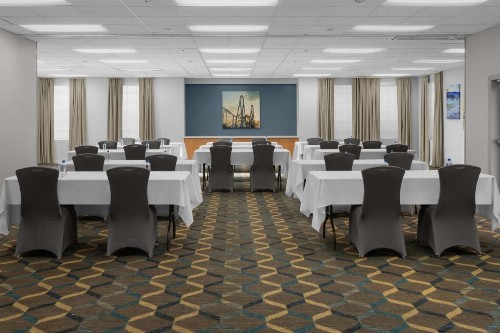 Residence Inn by Marriott Santa Clarita Valencia - image 14