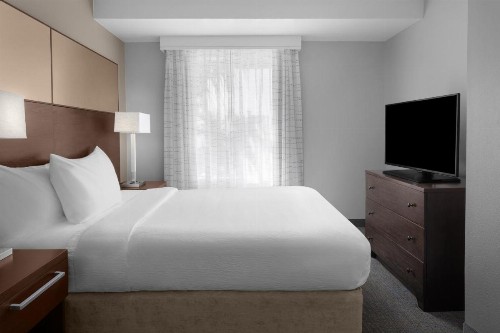 Residence Inn by Marriott Santa Clarita Valencia - image 19